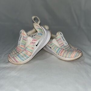 Nike Viale Space Dye Slip-on Running/Tennis Shoes- size 6